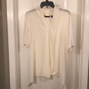 Halston white blouse short sleeve size Med